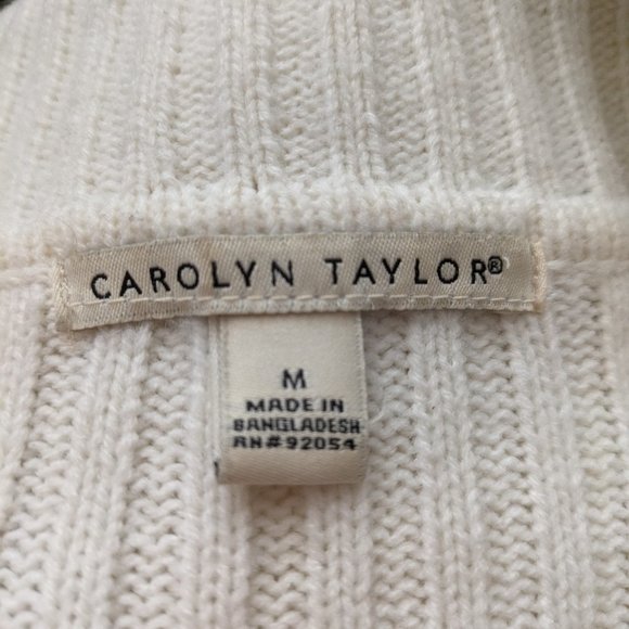 Carolyn Taylor cream acrylic long cardigan w/ buttons Sz M - Picture 2 of 6